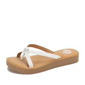 Women Yellow Box Flip Flops>Aesy