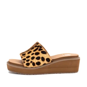 Women Yellow Box Sandals>Alley Wedge Slide